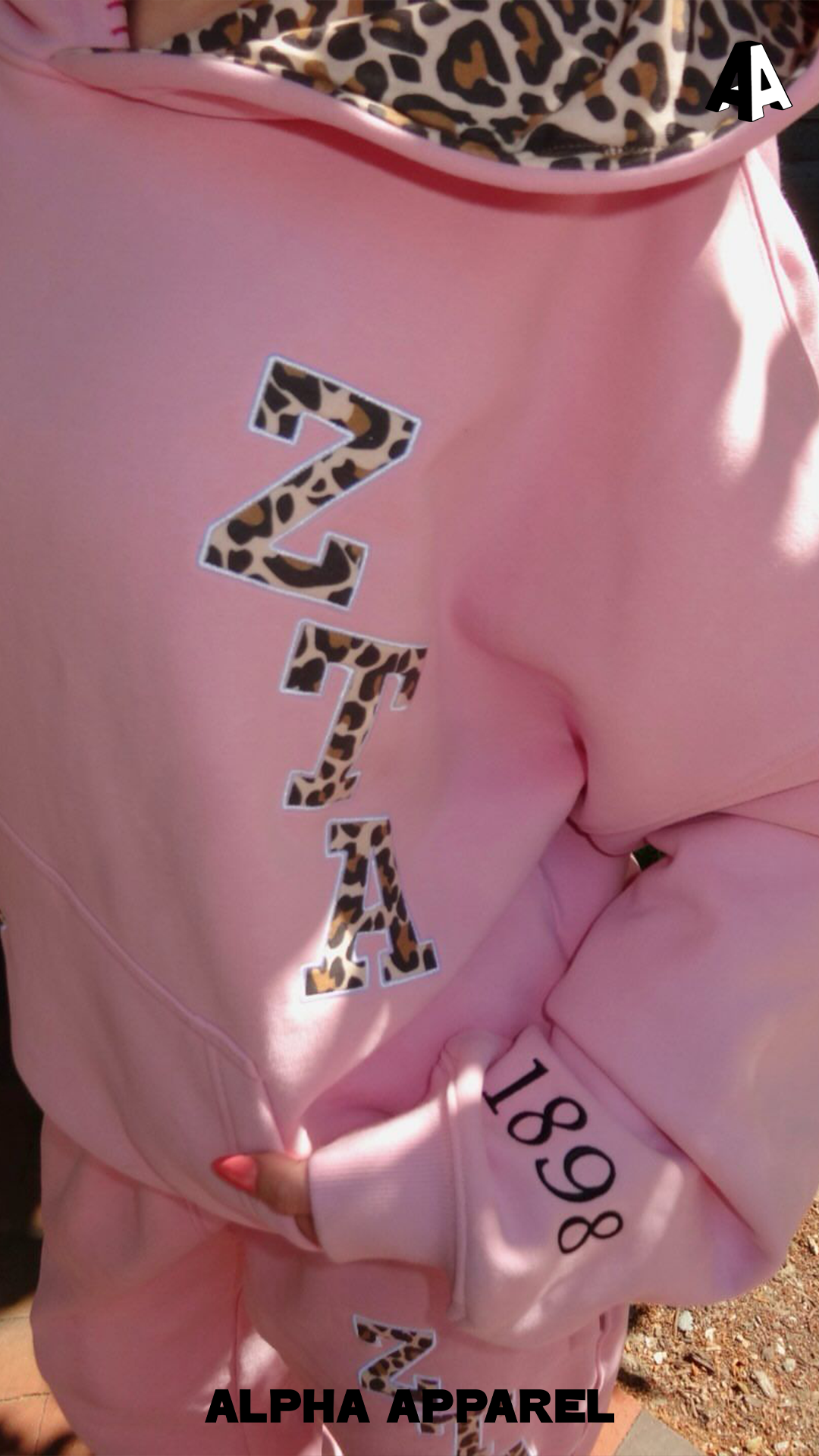 Standard Hooded Sweatshirt worn 121
