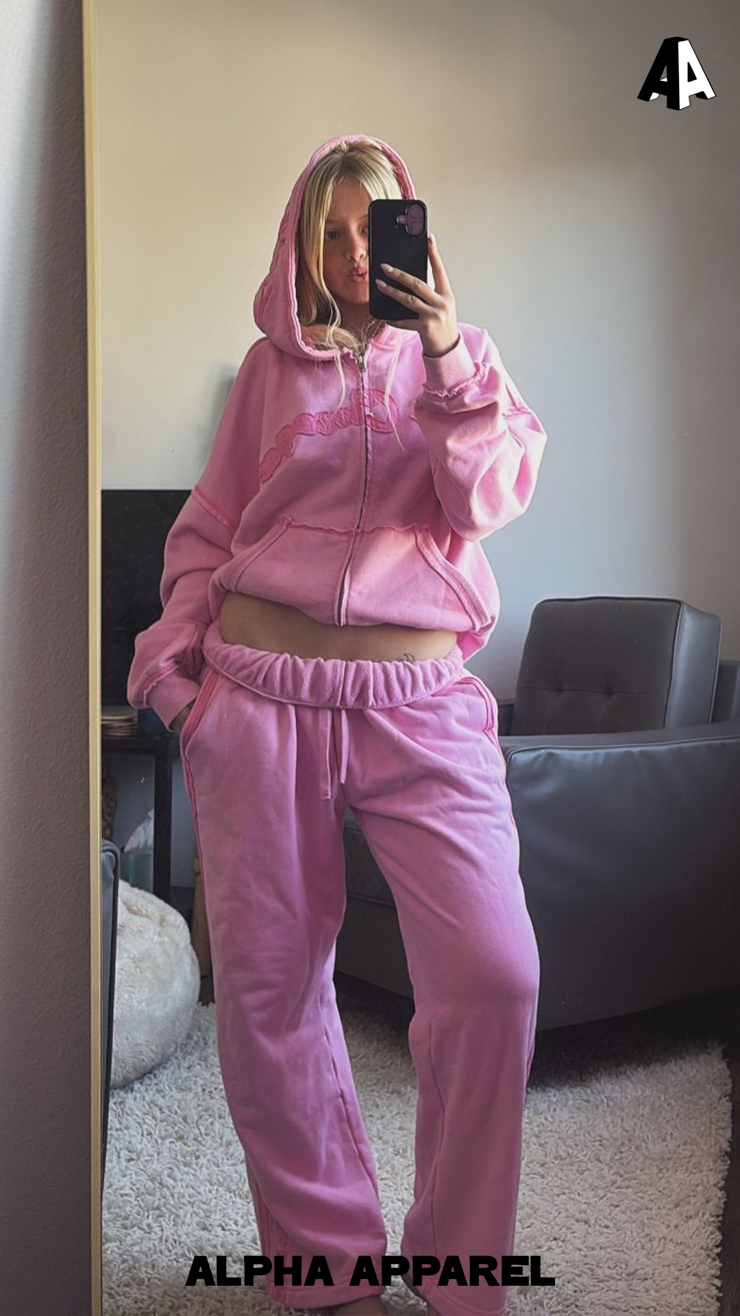 Zip-Up Sweatshirt worn 28