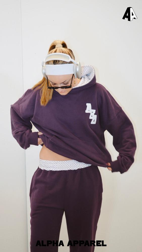 Standard Hooded Sweatshirt worn 111