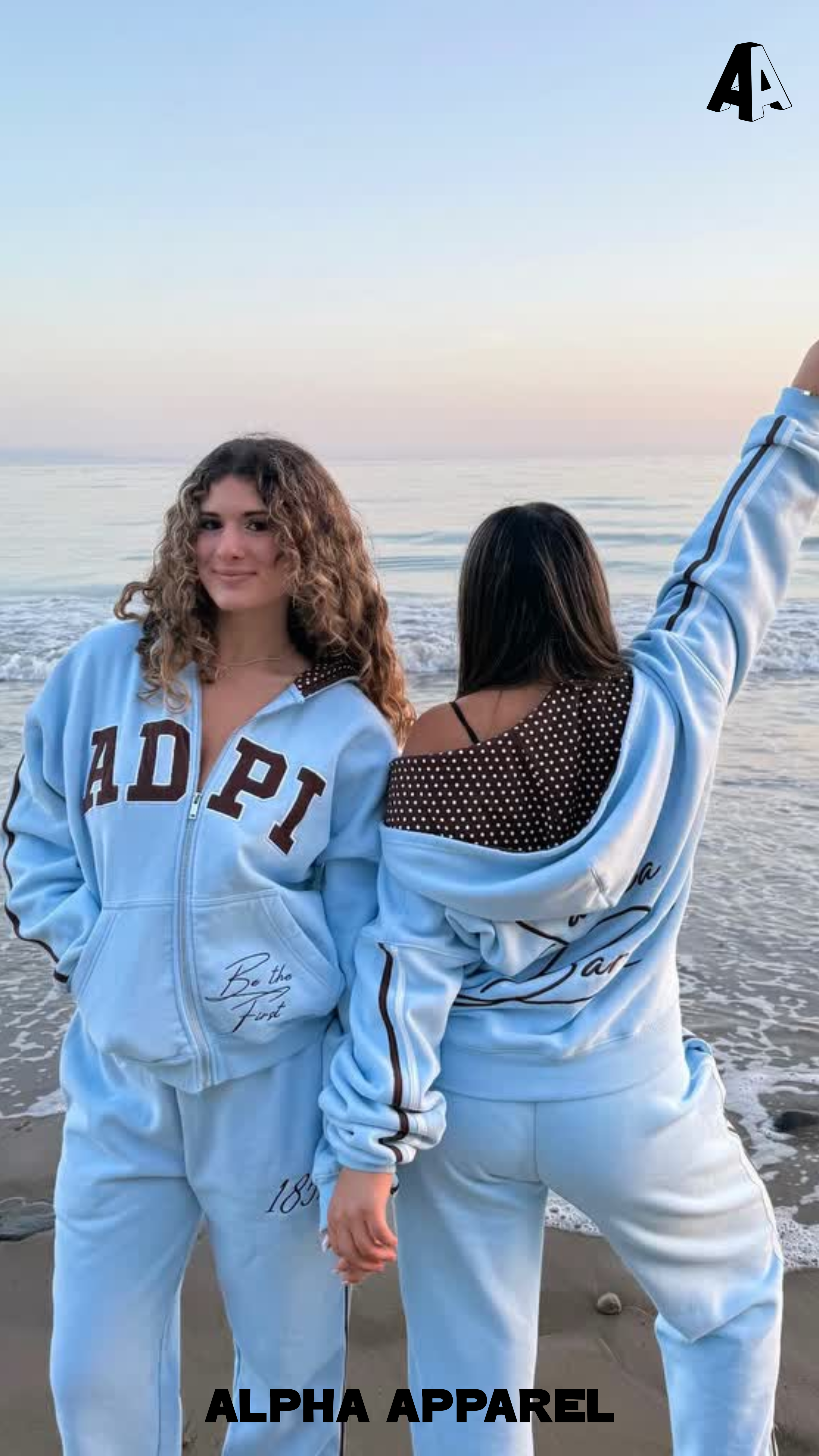 Zip-Up Sweatshirt worn 18