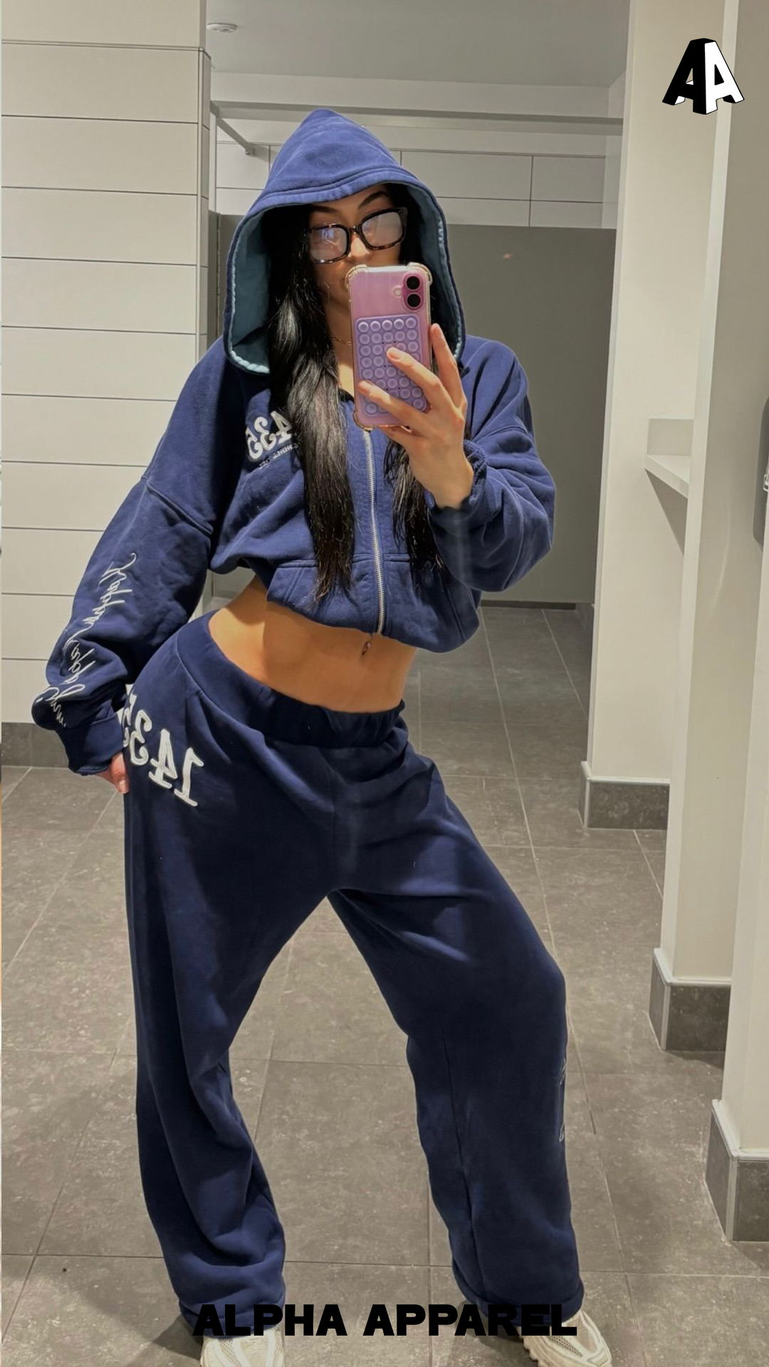 Cropped Zip-Up Sweatshirt worn 6