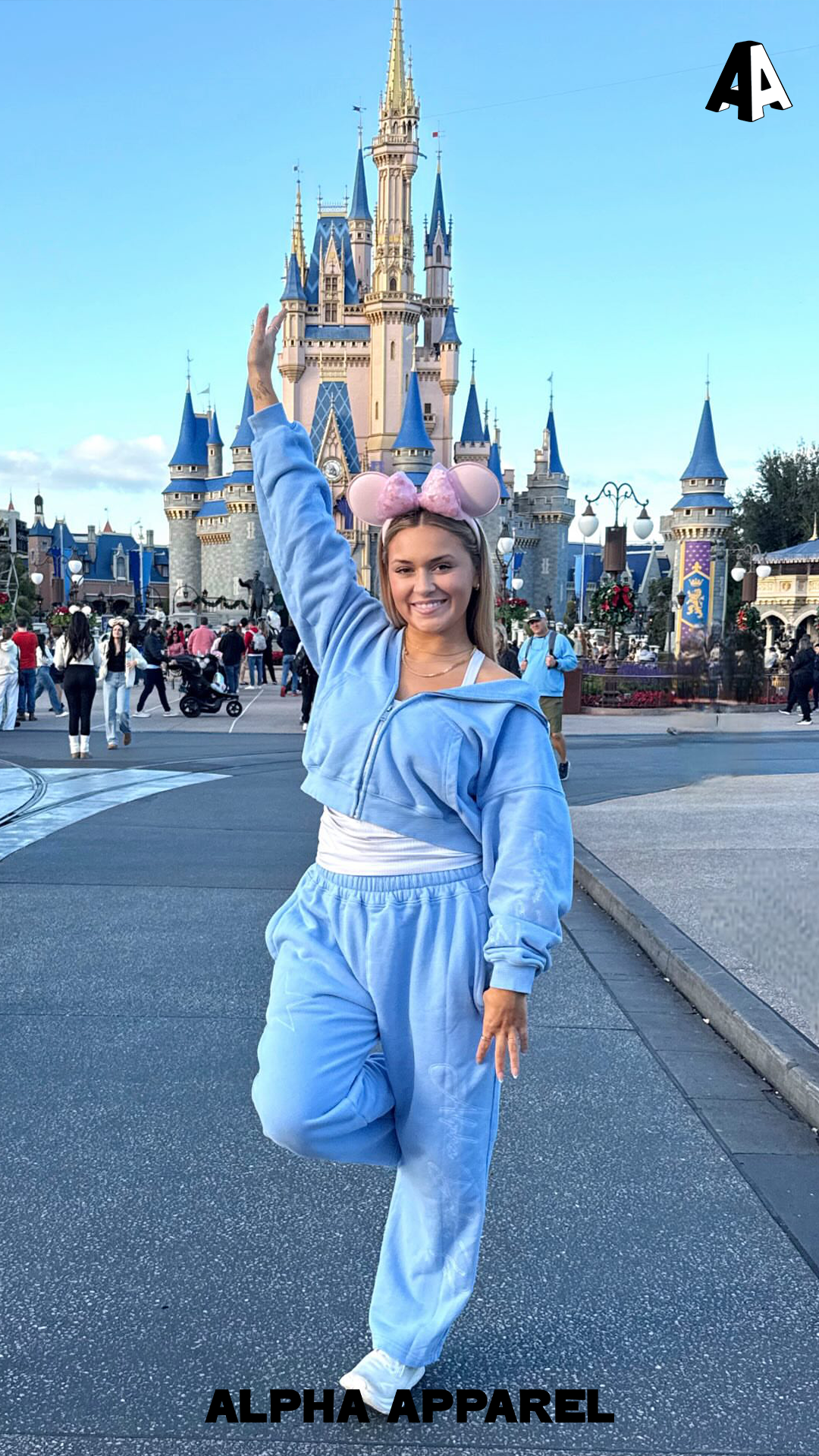 Standard Sweatpants worn 16