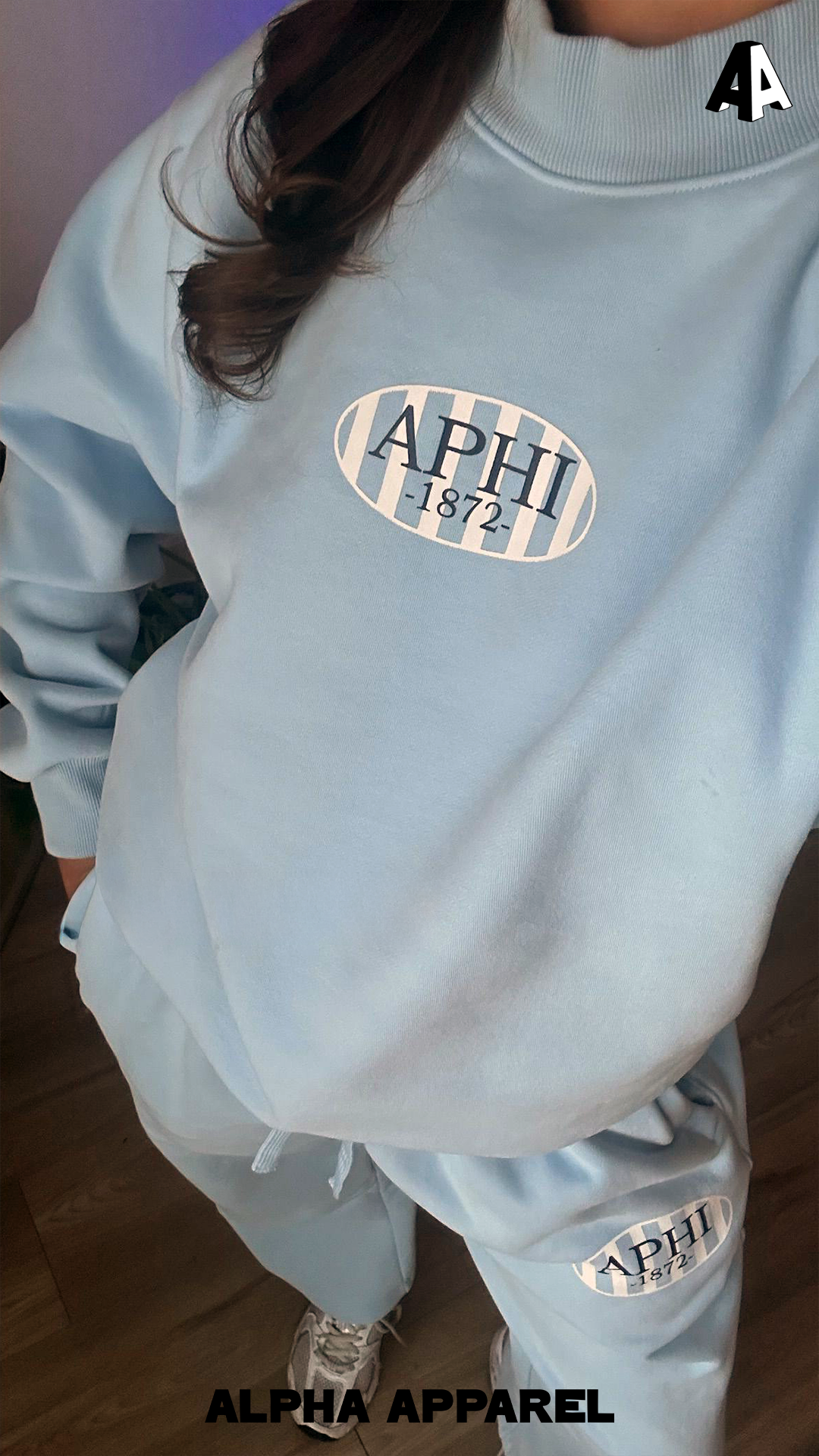 Mockneck Sweatshirt worn 5
