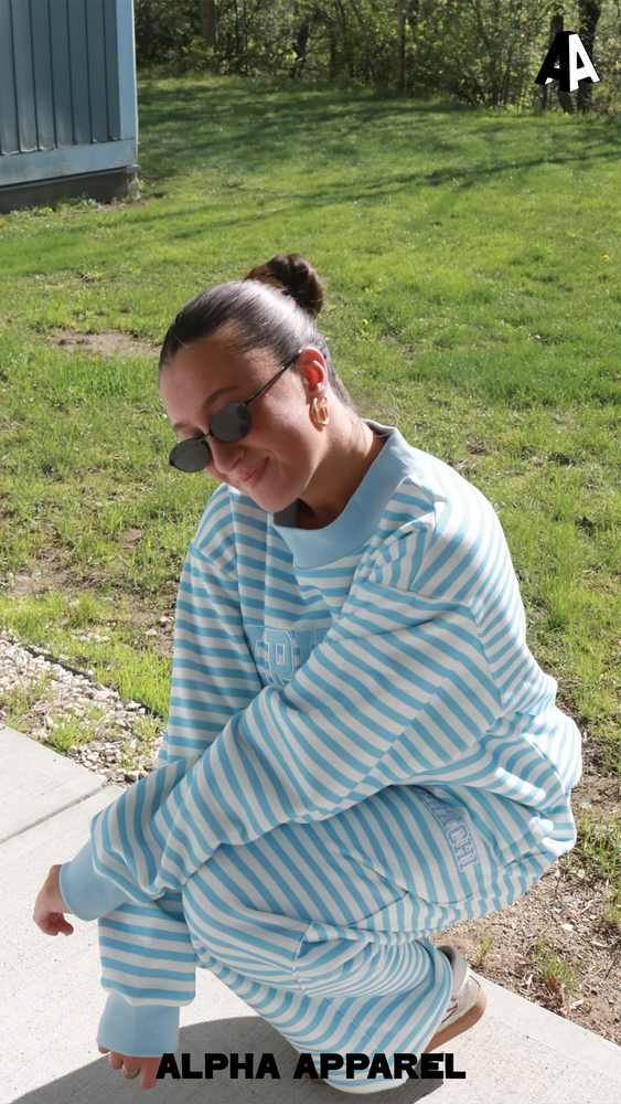 Mockneck Sweatshirt worn 21