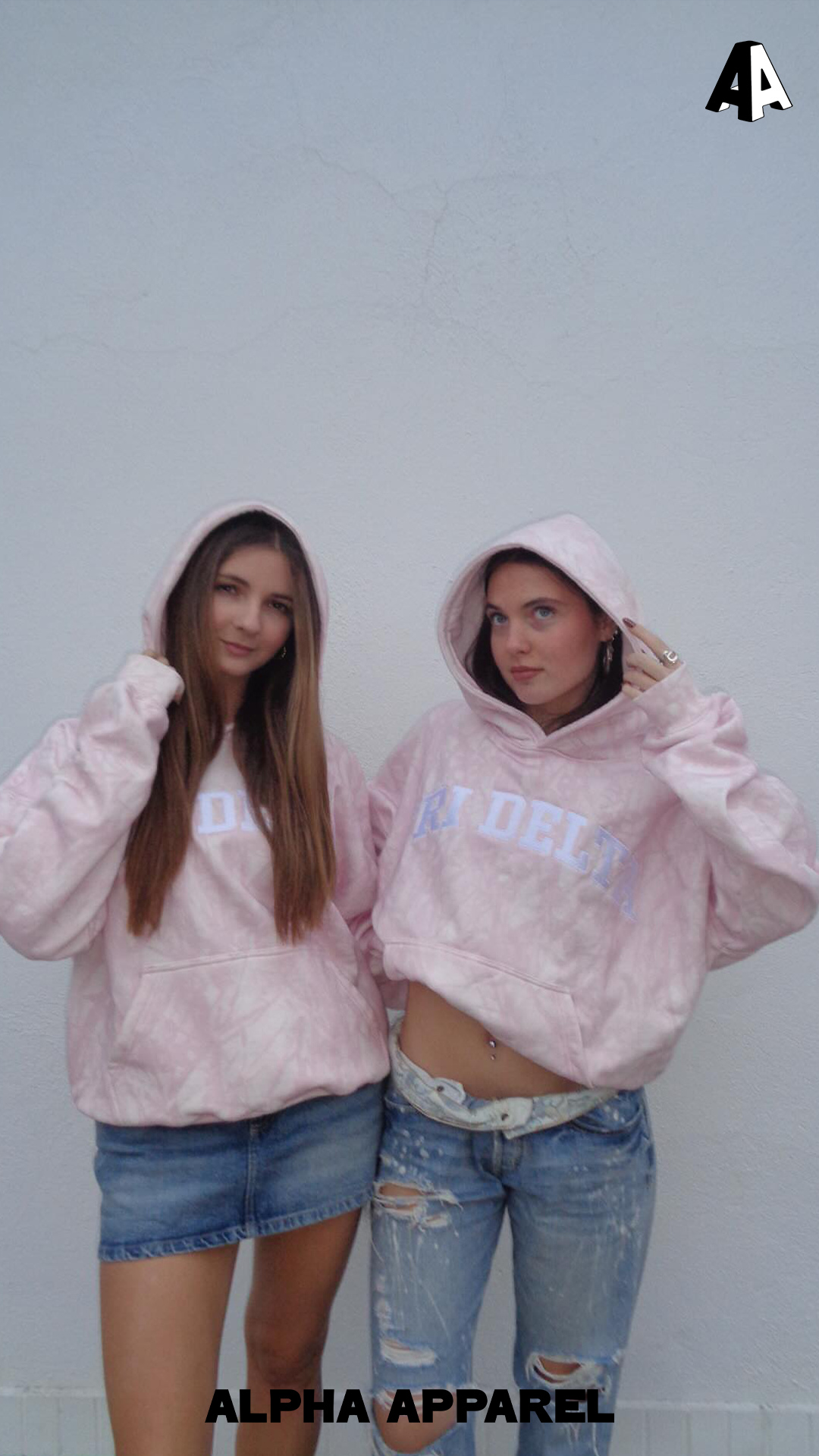 Standard Hooded Sweatshirt worn 106