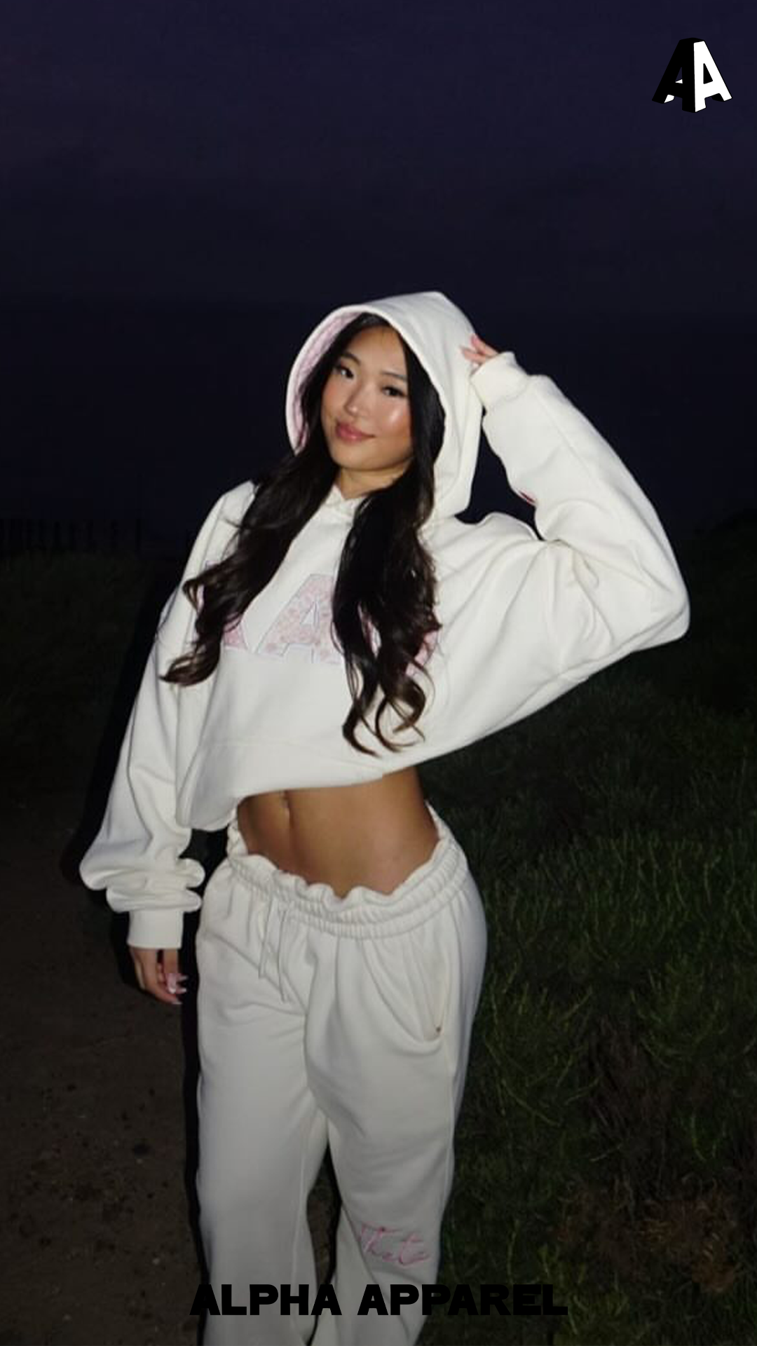 Standard Sweatpants worn 84