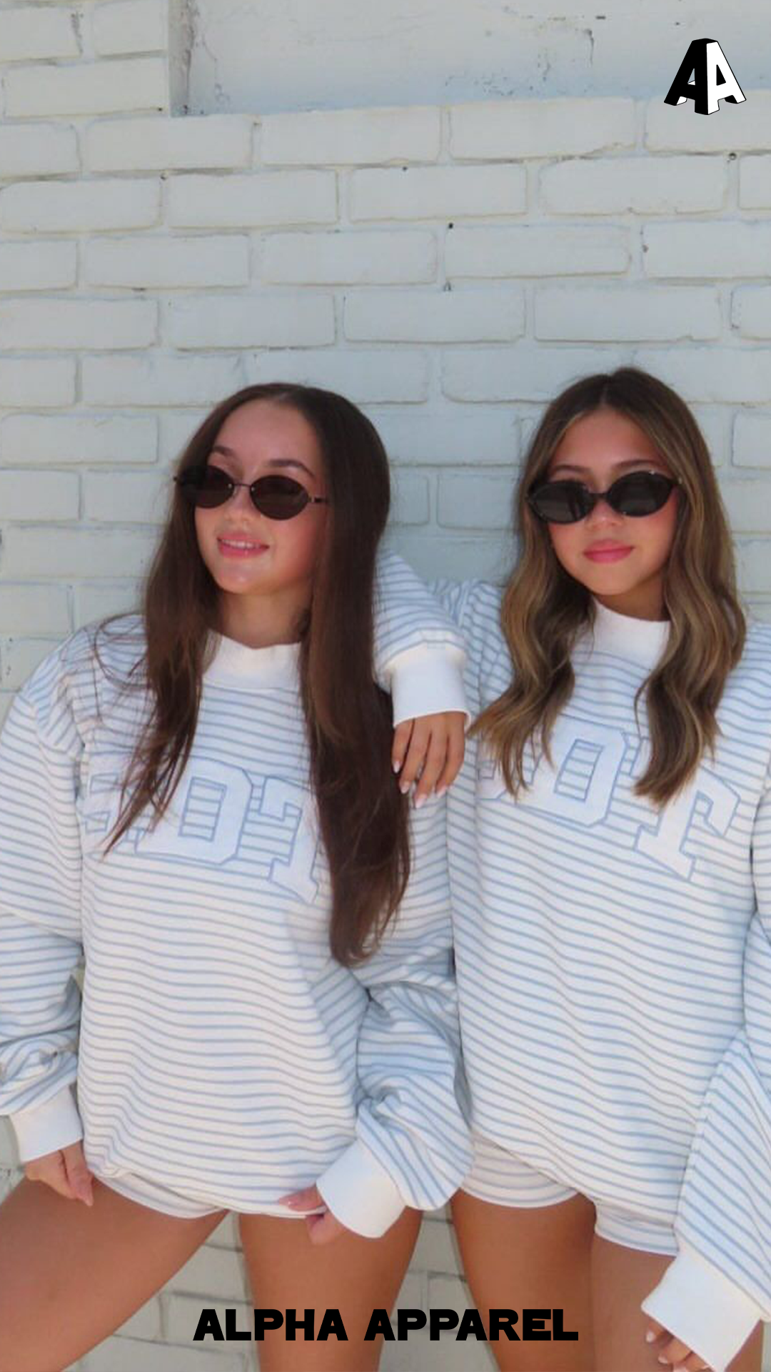 Mockneck Sweatshirt worn 77
