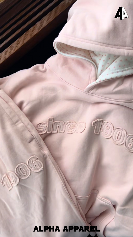 Standard Hooded Sweatshirt worn 85