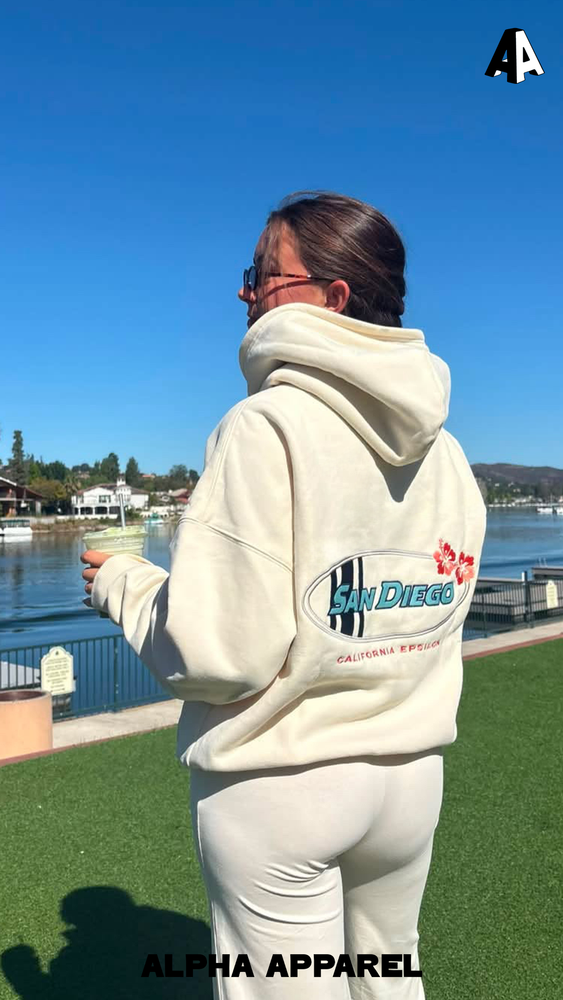 Standard Hooded Sweatshirt worn 117