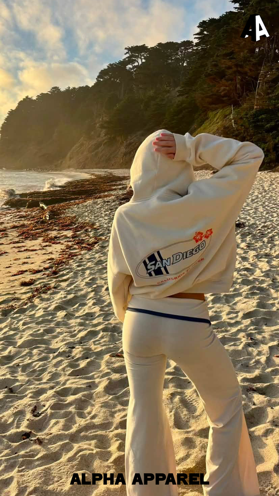 Zip-Up Sweatshirt worn 14